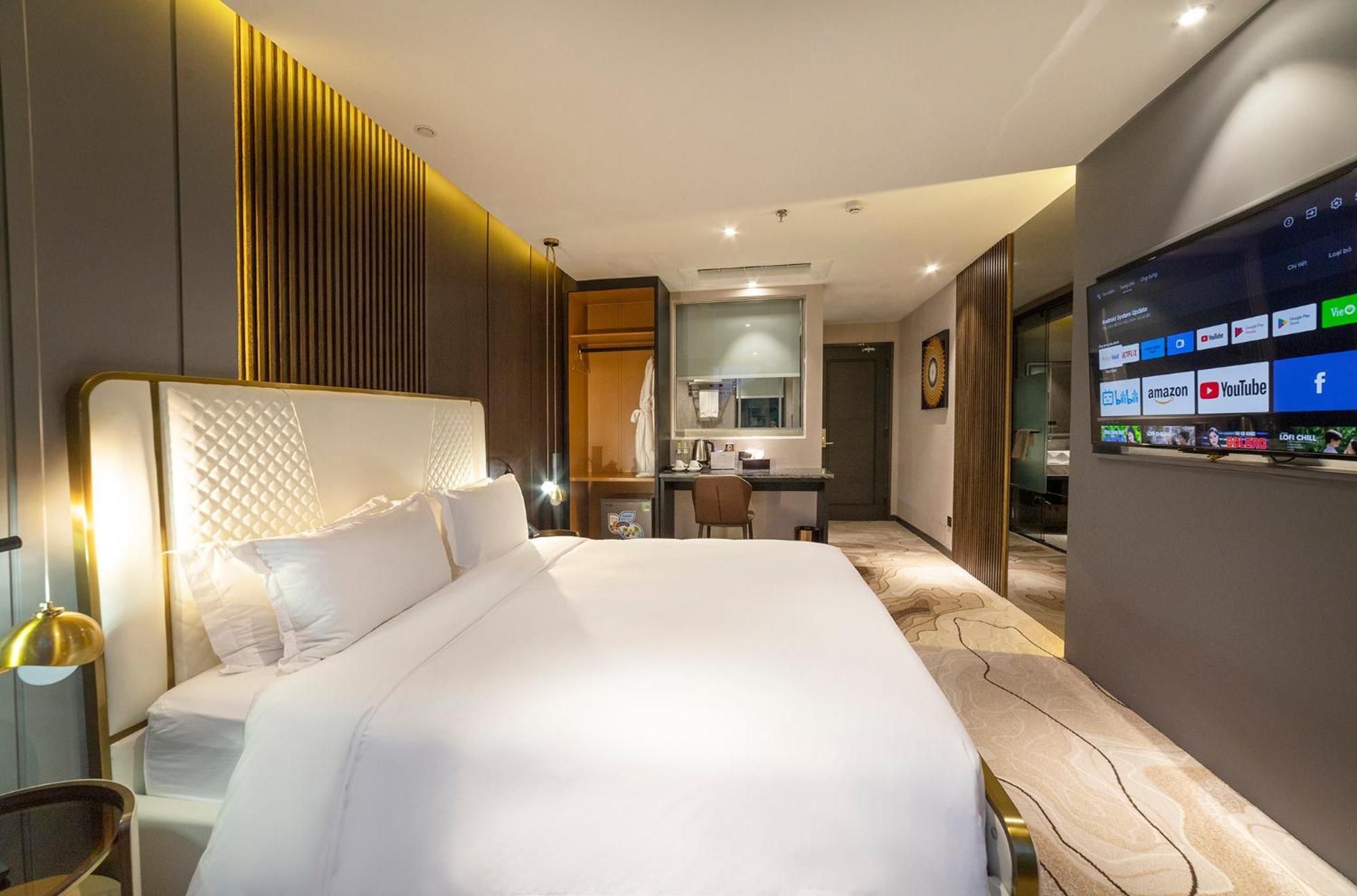 New Century Dalat Hotel Exterior photo
