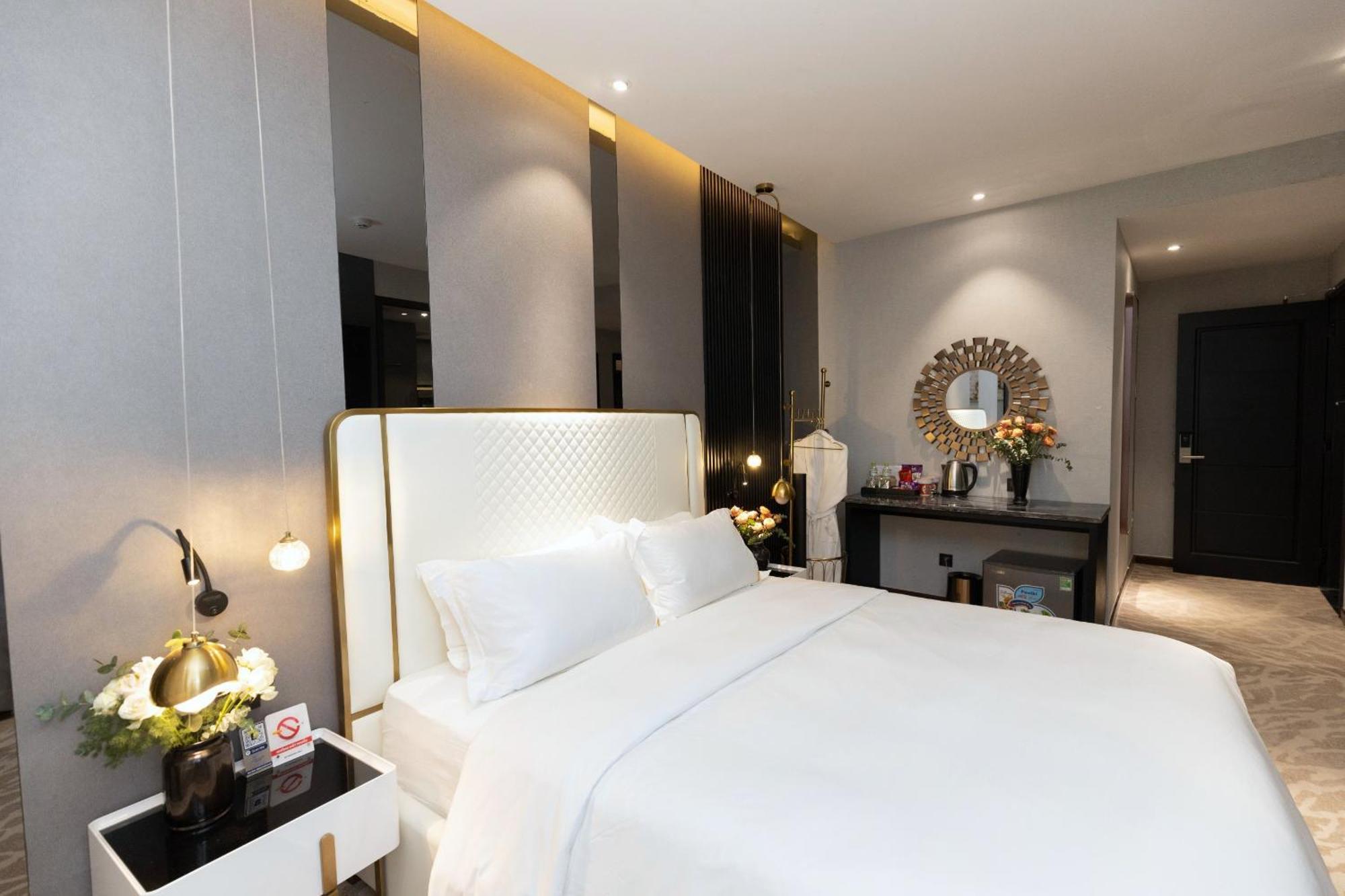 New Century Dalat Hotel Exterior photo