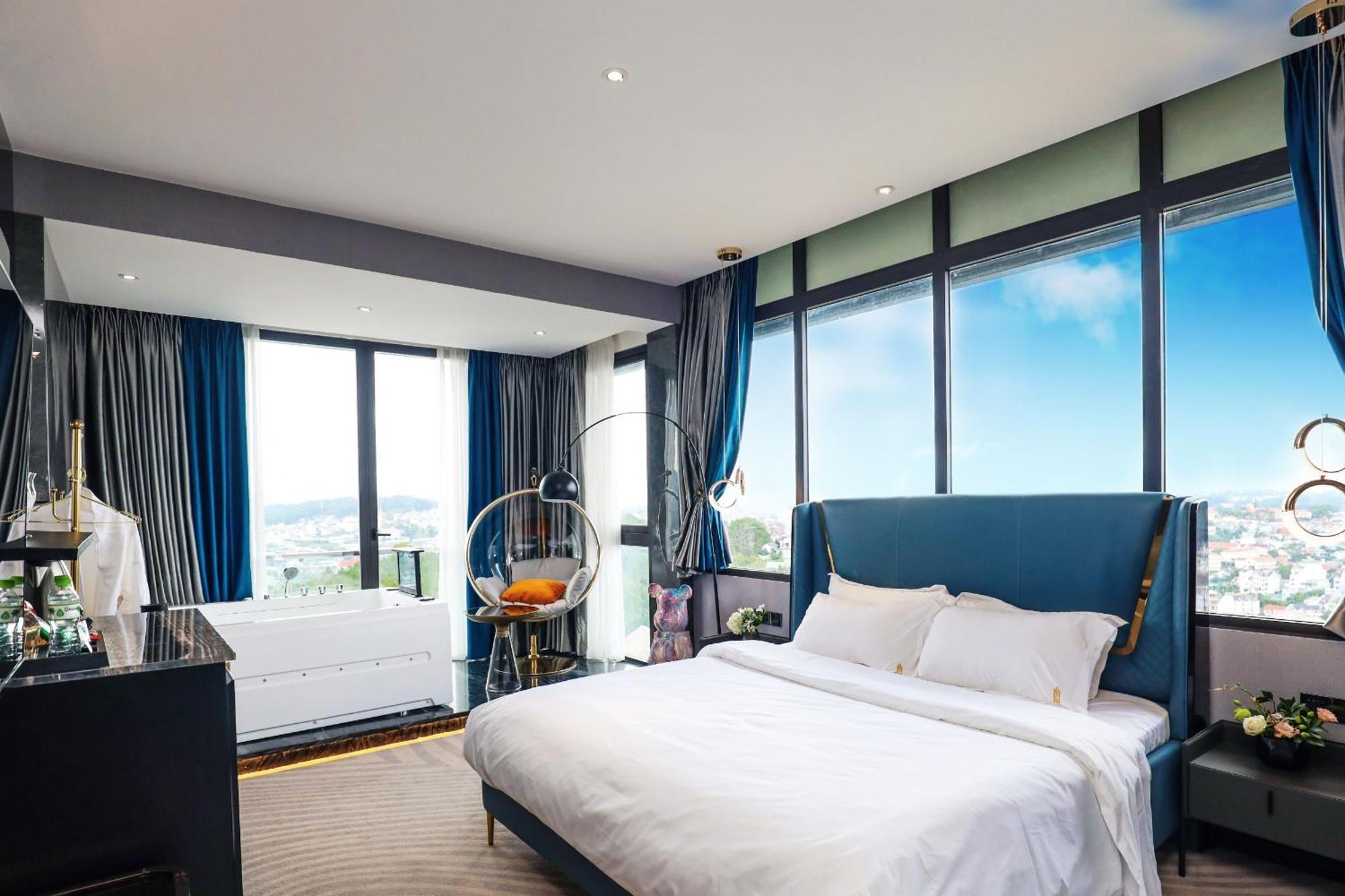 New Century Dalat Hotel Exterior photo