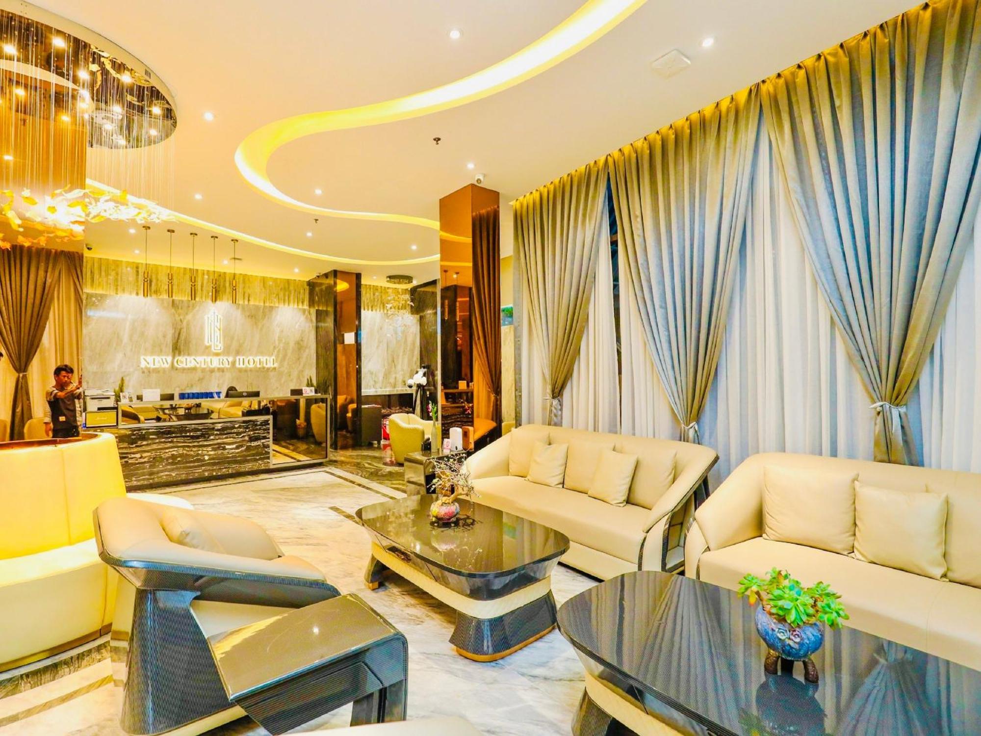 New Century Dalat Hotel Exterior photo