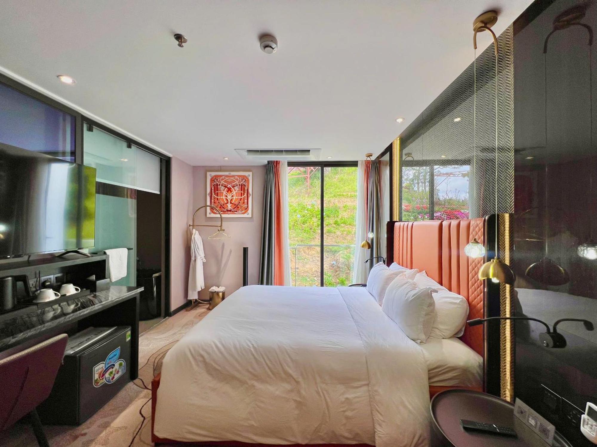 New Century Dalat Hotel Exterior photo